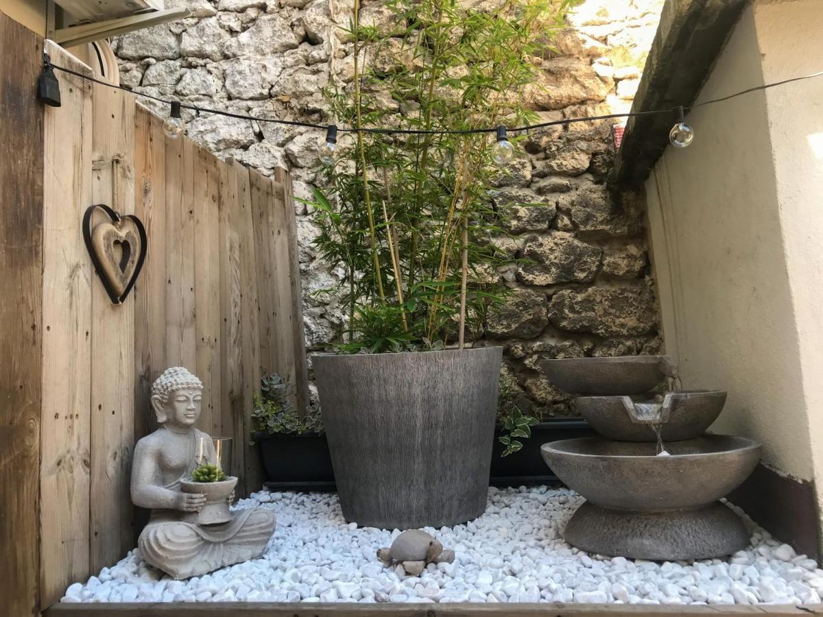 Le Patio De Provence En Avignon - Hypercentre, Clim, Wifi, Calme Apartment Exterior photo